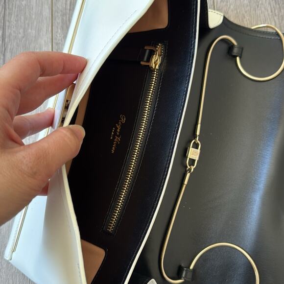 Roger Vivier Pouchette White Gold Clutch with Chain - Picture 4 of 11